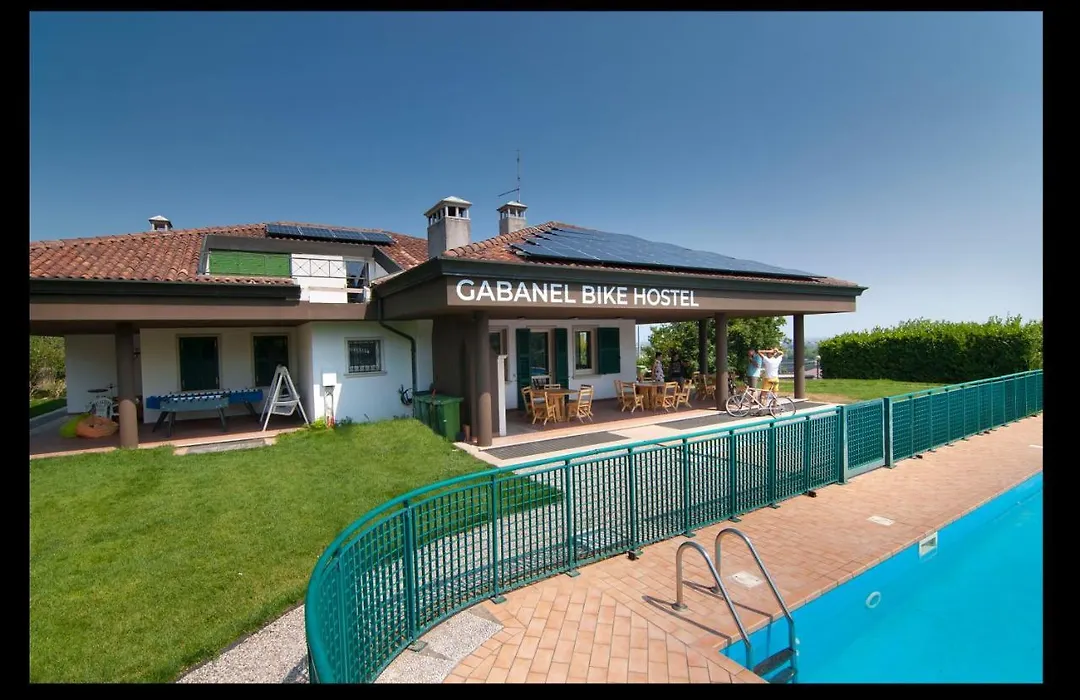 Gabanel Bike Hostel And B&B-1